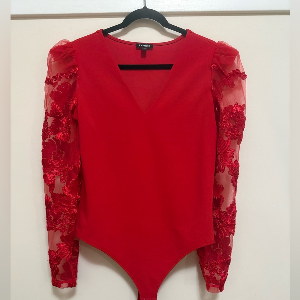 Express Mesh Sleeve Bodysuit - L